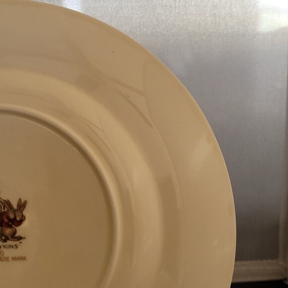 Bunnykins  Picnic by the Lake  Royal Doulton Barbara Vernon - Picture 11 of 13